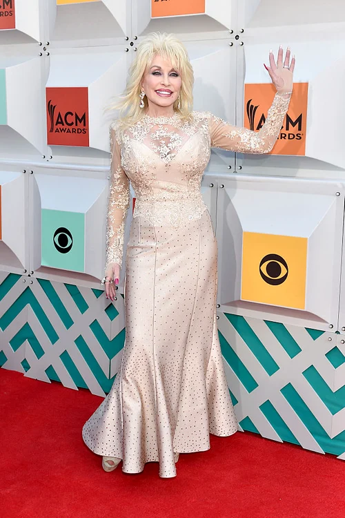 dolly parton gettyimages 518929518 jpg jpeg
