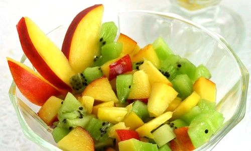 salata kiwi shutterstock 14378680 jpeg