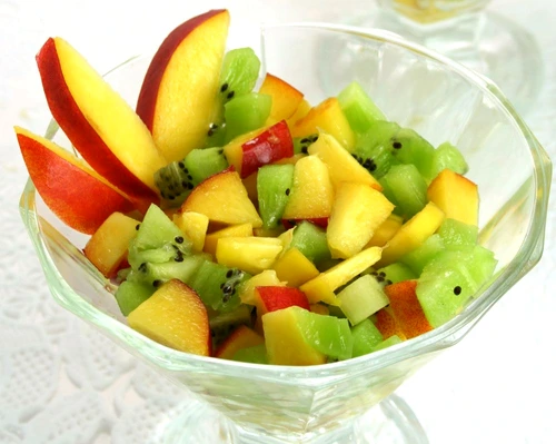 salata kiwi shutterstock 14378680 jpeg