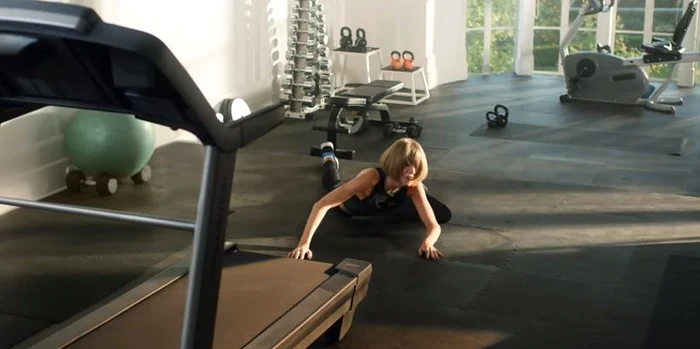 Căzătura lui Taylor este cauzată de muzica bună ascultată în timp ce face sport