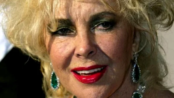 Elizabeth Taylor a murit jpeg