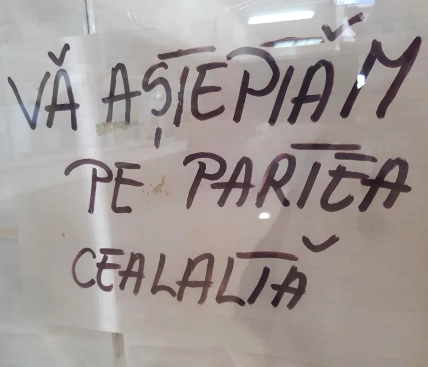Cu ochii n 3,14 jpeg