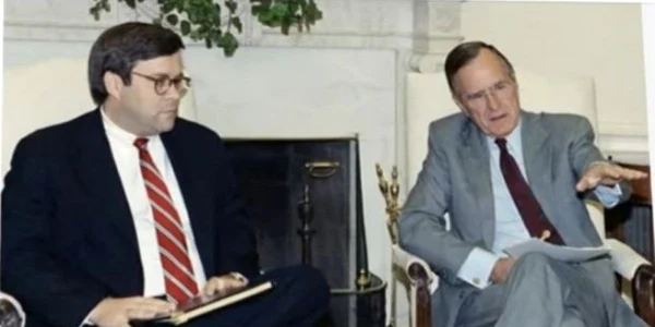William P. Barr impreuna cu George H.W. Bush Captura YouTube