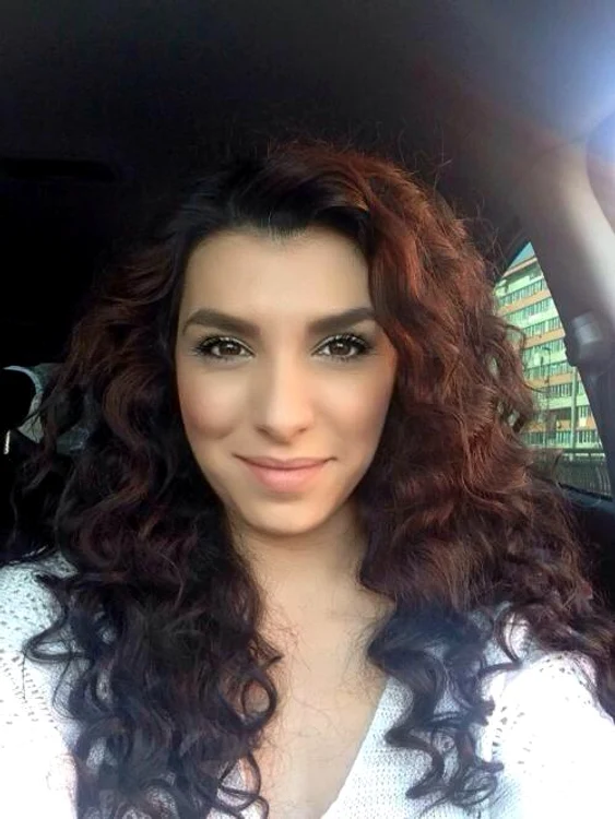 
    Sorana divortează de sotul ei după doi ani de căsnicie  