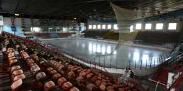 Patinoarul din Galaţi va rămâne pustiu