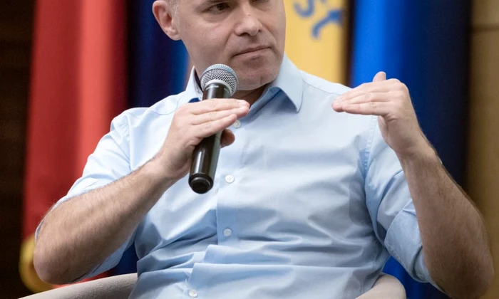 Daniel Funeriu