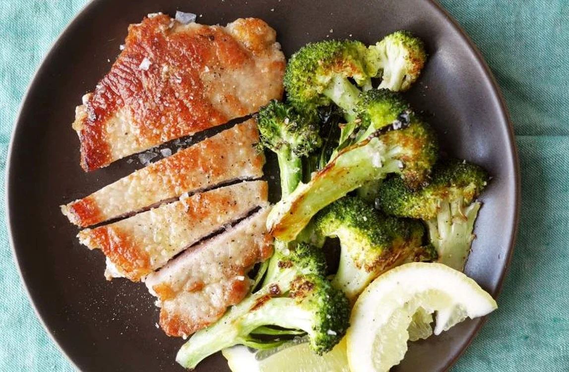 cotlet de porc cu usturoi jpeg