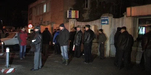 COADA CU NOAPTEA IN CAP BUZAU