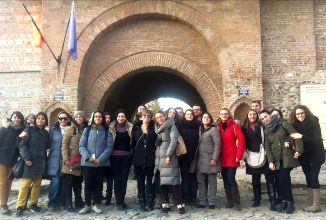 Programul a fost dezvoltat în urma unui acord de colaborare cu Instituto di Istruzione Superiore Secondario e Universitario ”Padre Pio” din Lecce, Italia