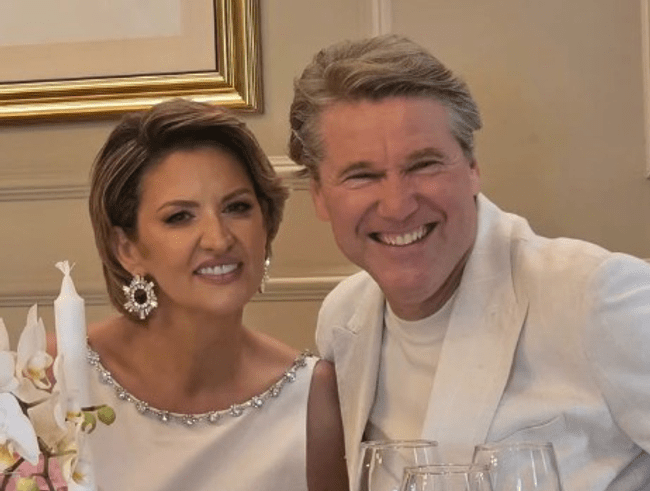 Florin Răducioiu și Andreea Albăstroiu s-au căsătorit! Ce rochie a îmbrăcat soția fostului atacant