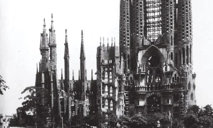 5 lucruri despre    La Sagrada Familia jpeg