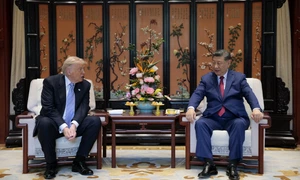 Trump, alături de Xi Jinping la complexul de protocol Zhongnanhai din Beijing FOTO AFP