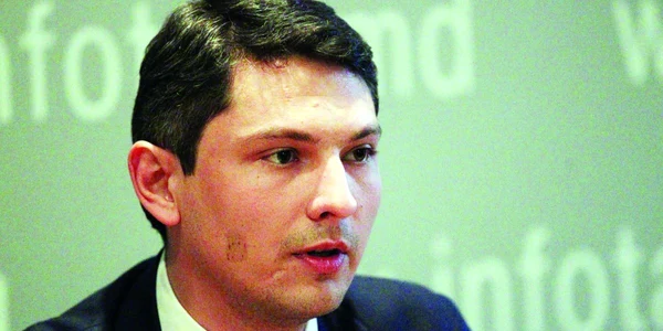 Denis Korotkevici reprezintă interesele acţionarilor-problemă