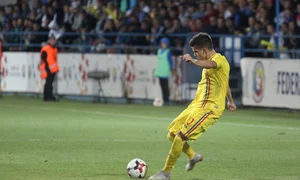 hagi romania u20 01 44 jpeg