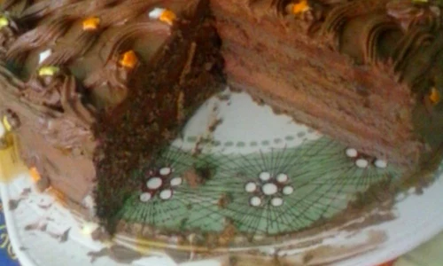 tort ciocolata bomboane jpeg