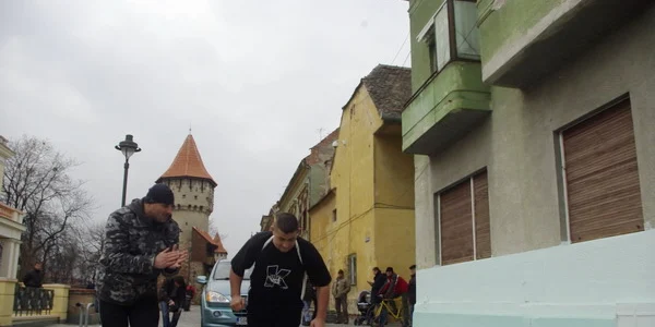 Adrian Stoiţi încurajat de sensei-ul său Mihai Adrian