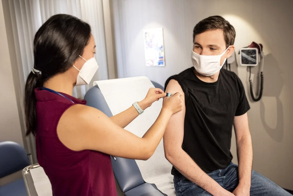 Vaccinul este singura metodă de a avea o imunitate împotriva formelor grave de boalăFOTO: Unsplash.com