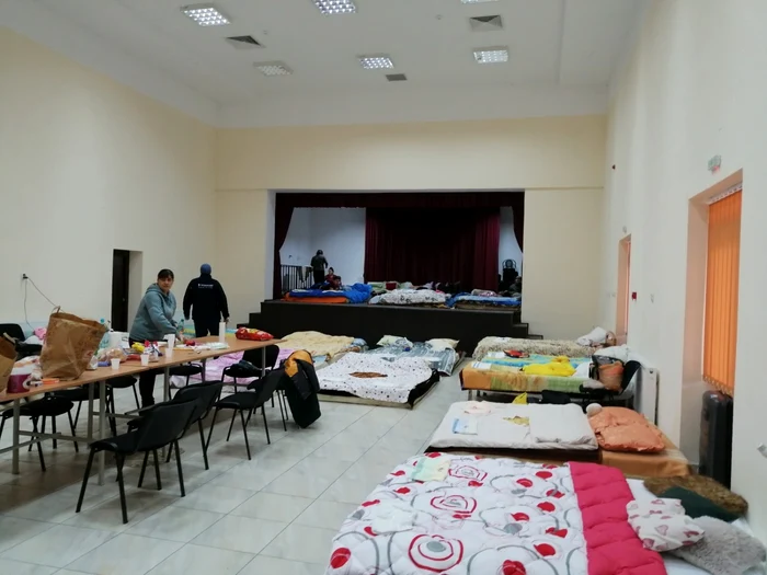 Centrul de refugiaţi de la Cândeşti FOTO Cosmin Zamfirache