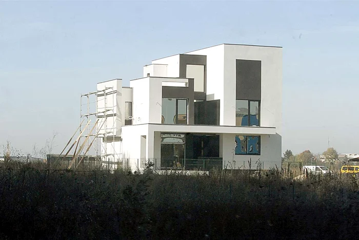 Liviu şi-a ridicat o vilă în Băneasa