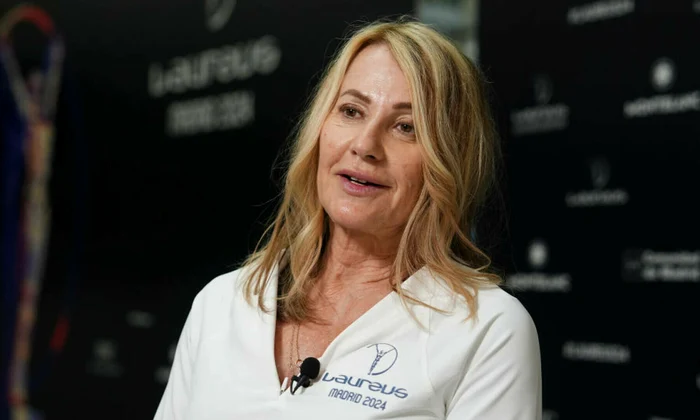 Nadia comaneci platformax jpg
