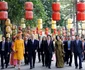 Regina Mathilde și Regele Philippe la sosirea în Hanoi, Vietnam, cu președintele Luong Cuong și Prima Doamnă Nguyen Thi Minh Nguyet. FOTO: Frédéric Andrieu/Casa Regală belgiană