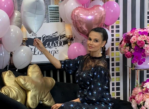 Așa arată Anca Serea cu o lună înainte de a naștefoto: Click!