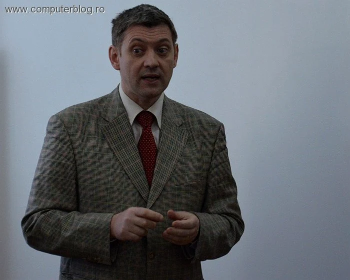 Severius Moldoveanu, profesorul de matematică acuzat că își umilește eleviifoto: computerblog.ro