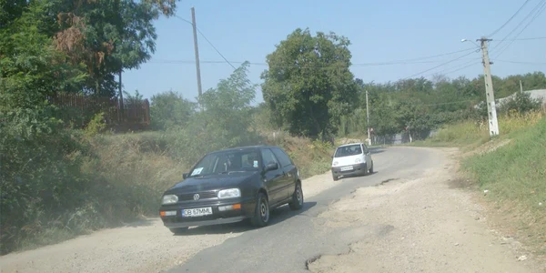 Circulaţia va fi deviată pe rute ocolitoare Foto Arhivă