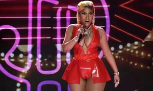 Ținuta care i a creat probleme cântăreței la BET Awards 2018 jpeg