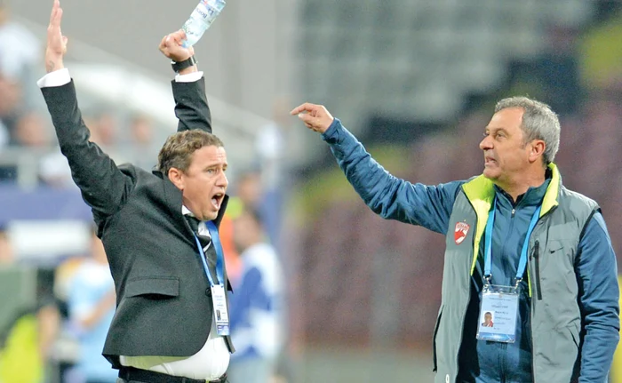 Antrenorul stelist şi cel d inamovist au trăsături comune, chiar da că reprezintă echipe ce se duşmănesc d e moarteFoto: Mediafax