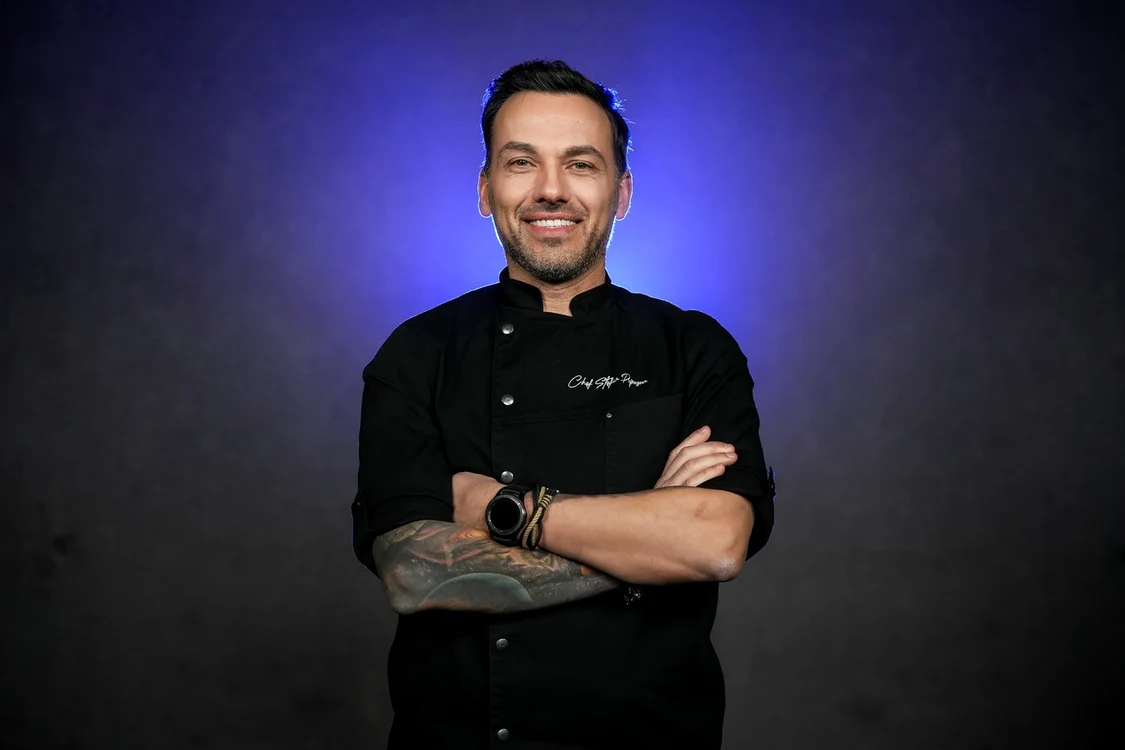 Celebra salată a lui Chef Ștefan Popescu care a cucerit internetul. Foto: Arhivă