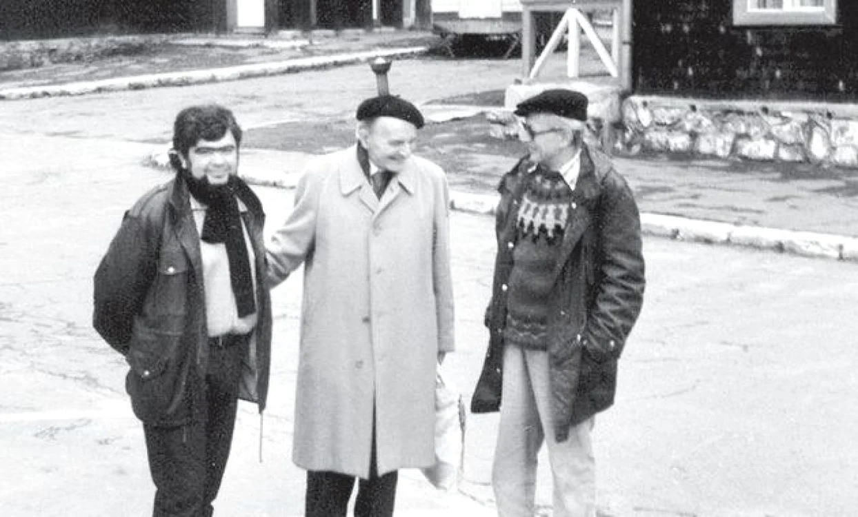 Tânărul Andrei Pleşu, alături de Constantin Noica şi Alexandru Paleologu...