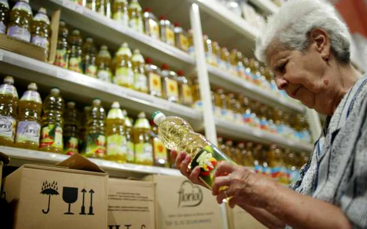 
    Monitorul prețurilor la alimente permite compararea a 30000 de produse de la marile lanțuri de magazine  