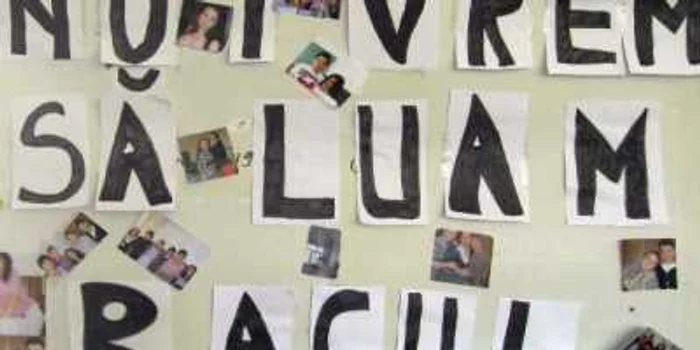 Colaj motivaţional realizat de elevii de la Liceul de Mecanică Fină din Bucureşti
