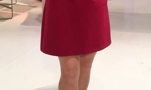 Nuami Dinescu sexy rochii scurte 2 jpeg