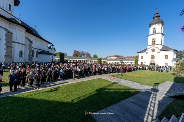 Incinta Arhiepiscopiei Romanului și Bacăului FOTO Facebook