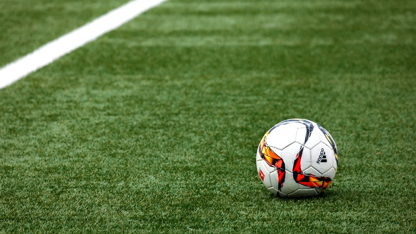 Teren de Fotbal SURSĂ Arhiva Adevărul