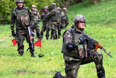 Militari din cadrul Batalionului 30 Vânători de Munte „Dragoslavele” din Câmpulung se pregătesc pentru o nouă misiune în teatrul de operaţii Afganistan.