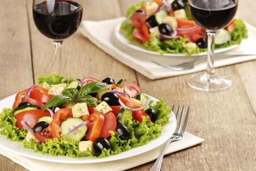 salata greceasca jpeg