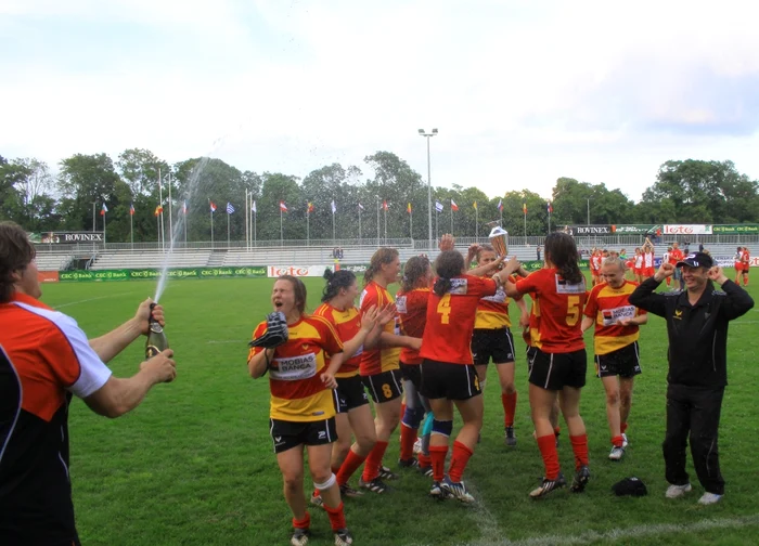 România (m) şi Moldova (f) au câştigat etapa bucureşteană a CE de rugby în 7