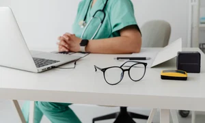 Cum sa alegi echipamentele medicale potrivite pentru nevoile cabinetului de medicina scolara jpg