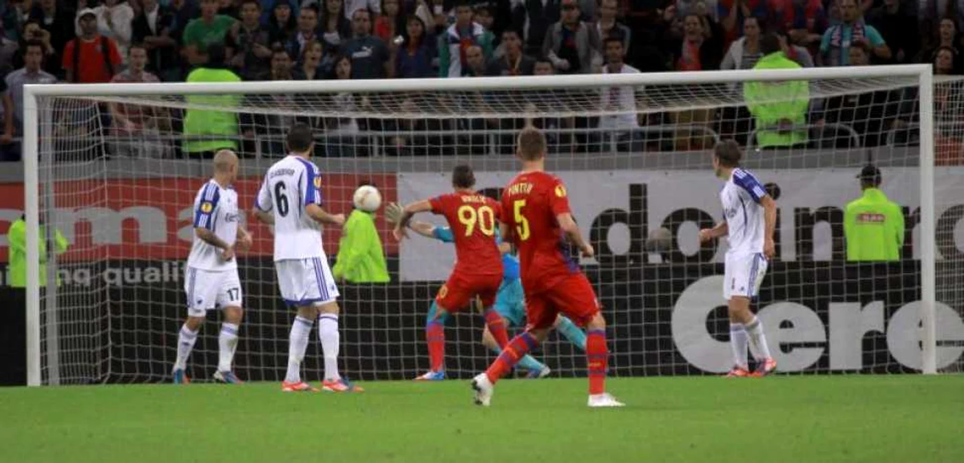 Golul cu care Steaua a câștigat meciul cu Copenhaga * Foto: Marian Burlacu