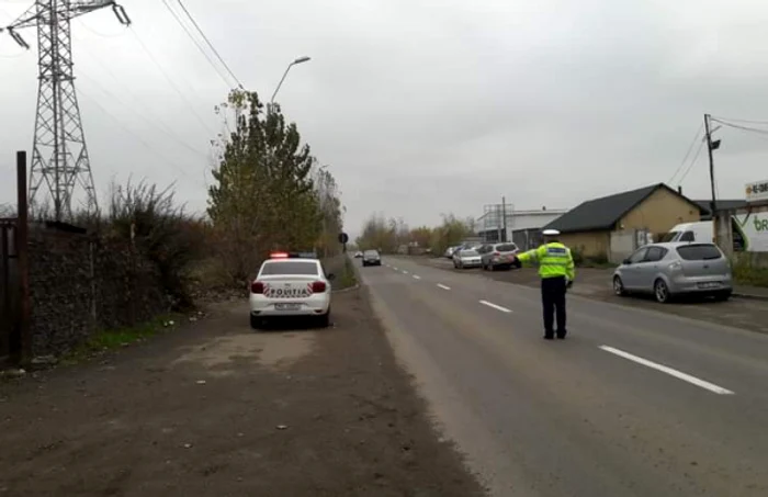 Filtrele de control rămân în toate punctele de intrare şi ieşire din municipiul Baia Mare. Sursa foto: Prefectura Maramureş