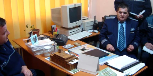 Polițiștii sunt gata de intervenție