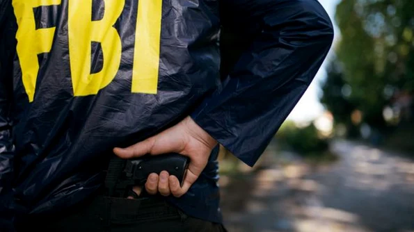 FBI: Grupuri înarmate plănuiesc proteste violente la sediile legislativelor din SUA jpeg