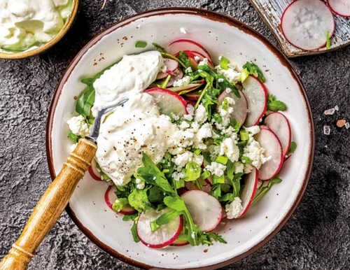 salata de ridichi cu branza jpg