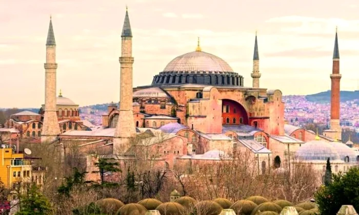 Ar putea să redevină moschee catedrala Sfânta Sofia din Istanbul? jpeg