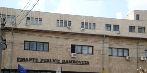 Finanţele Publice Dâmboviţa pierd patru agenţii locale
