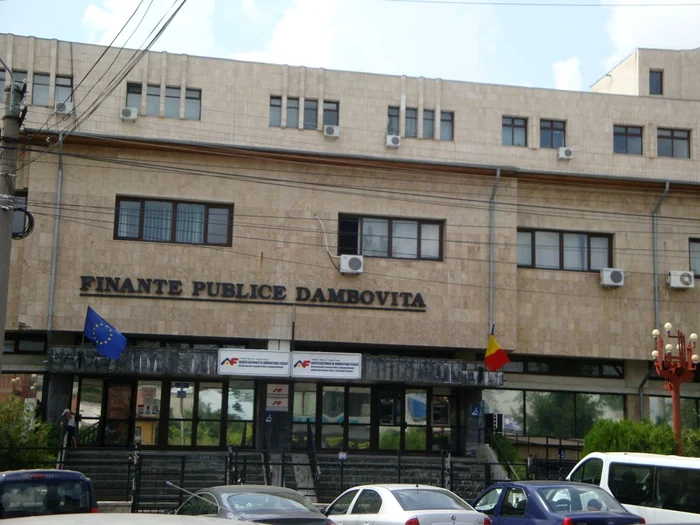 Finanţele Publice Dâmboviţa pierd patru agenţii locale