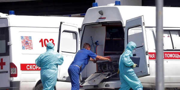 Ambulanta COVID Rusia FOTO EPA-EFE